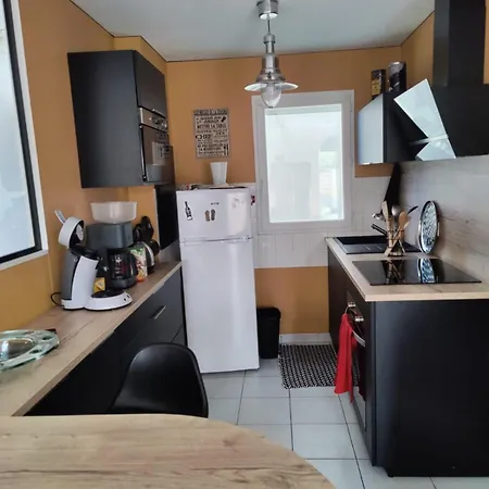 Maison T3 Meublee Nyaraló